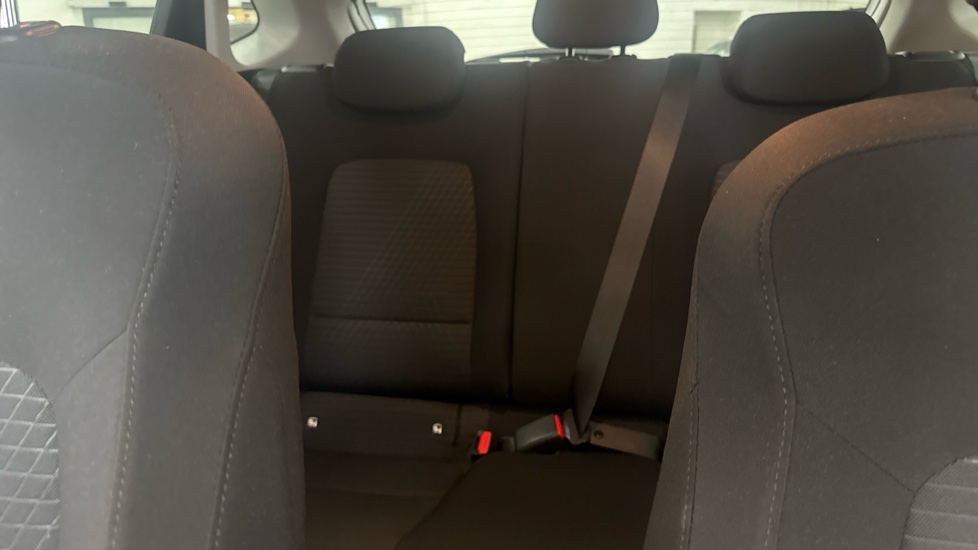 Hyundai i20 1.0T GDi 48V MHD Premium 5dr Petrol Hatchback - Image 15