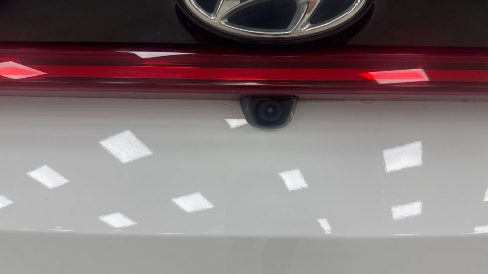 Hyundai i20 1.0T GDi 48V MHD Premium 5dr Petrol Hatchback - Image 36