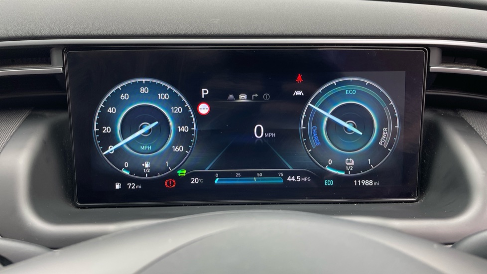 Hyundai TUCSON 1.6 TGDi Hybrid 230 Premium 5dr 2WD Auto Hybrid Estate - Image 18