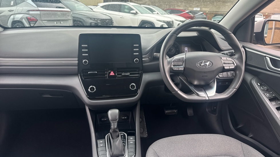 Hyundai IONIQ 1.6 GDi Hybrid SE Connect 5dr DCT Hybrid Hatchback - Image 10