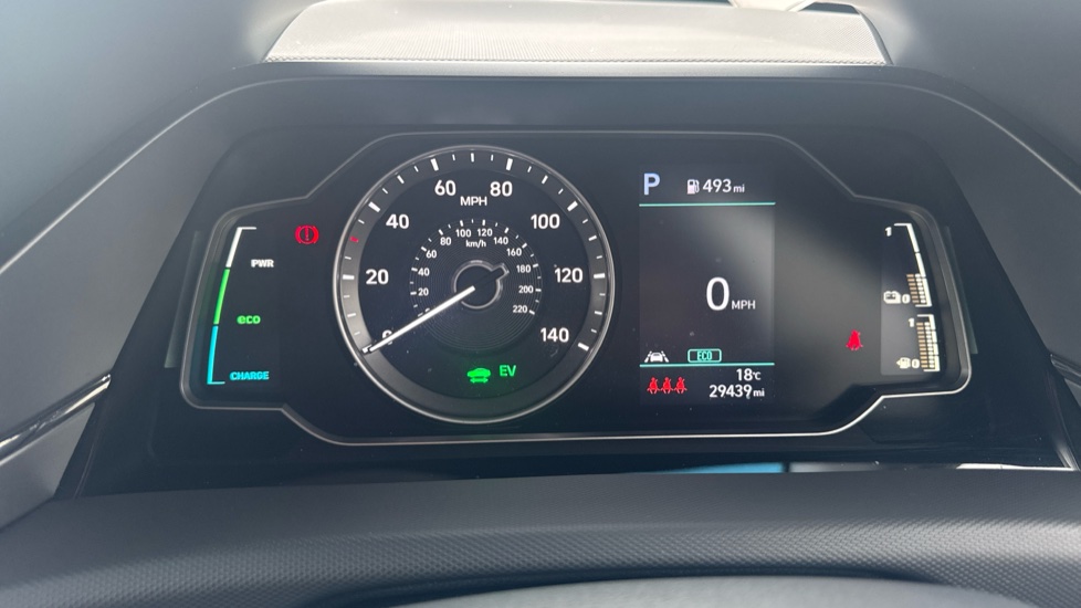 Hyundai IONIQ 1.6 GDi Hybrid SE Connect 5dr DCT Hybrid Hatchback - Image 18