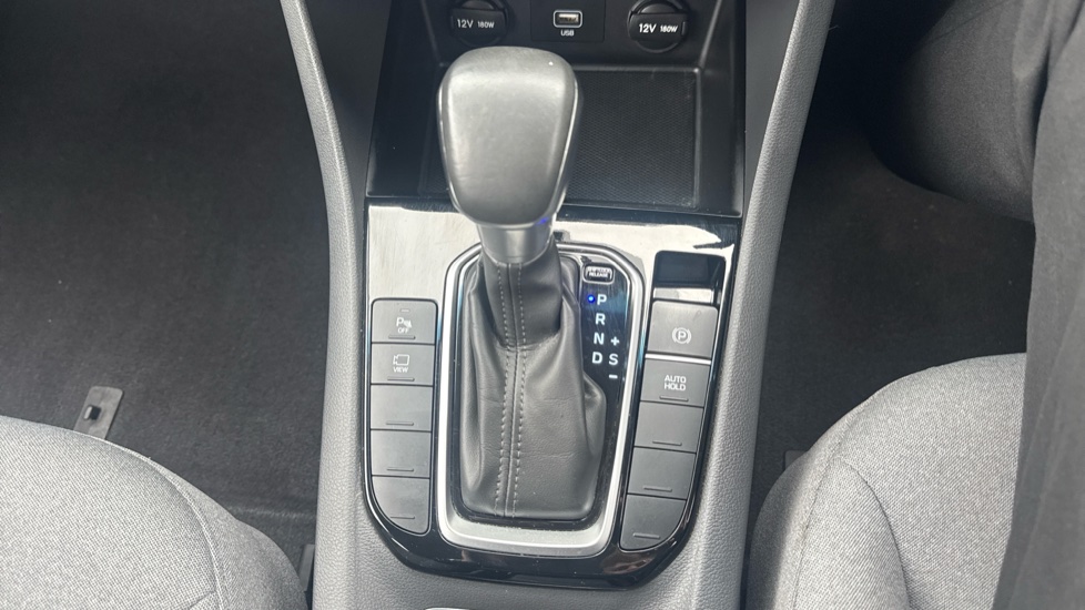 Hyundai IONIQ 1.6 GDi Hybrid SE Connect 5dr DCT Hybrid Hatchback - Image 31