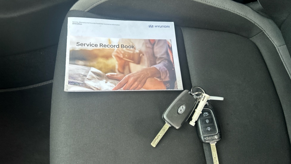 Hyundai KONA 1.0T GDi Play Edition 5dr Petrol Hatchback - Image 19