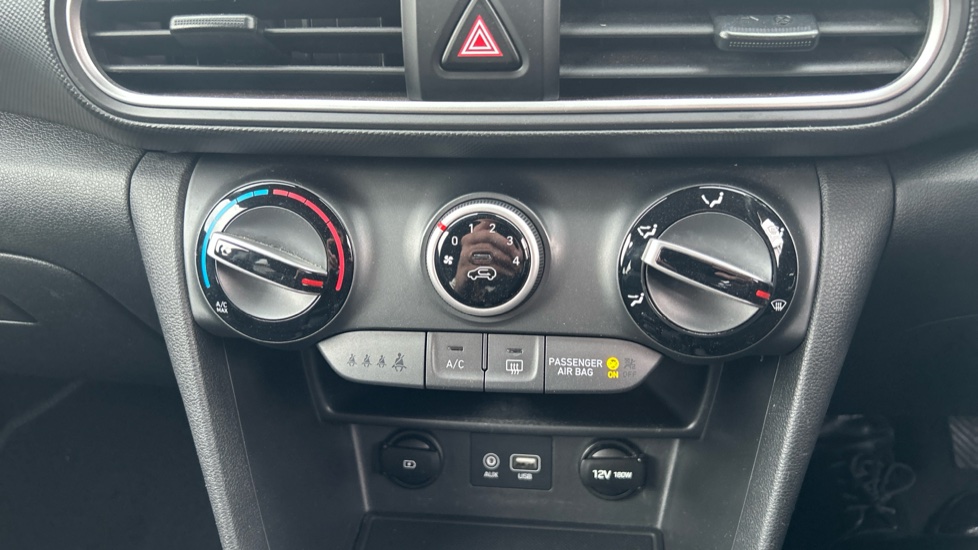 Hyundai KONA 1.0T GDi Play Edition 5dr Petrol Hatchback - Image 29