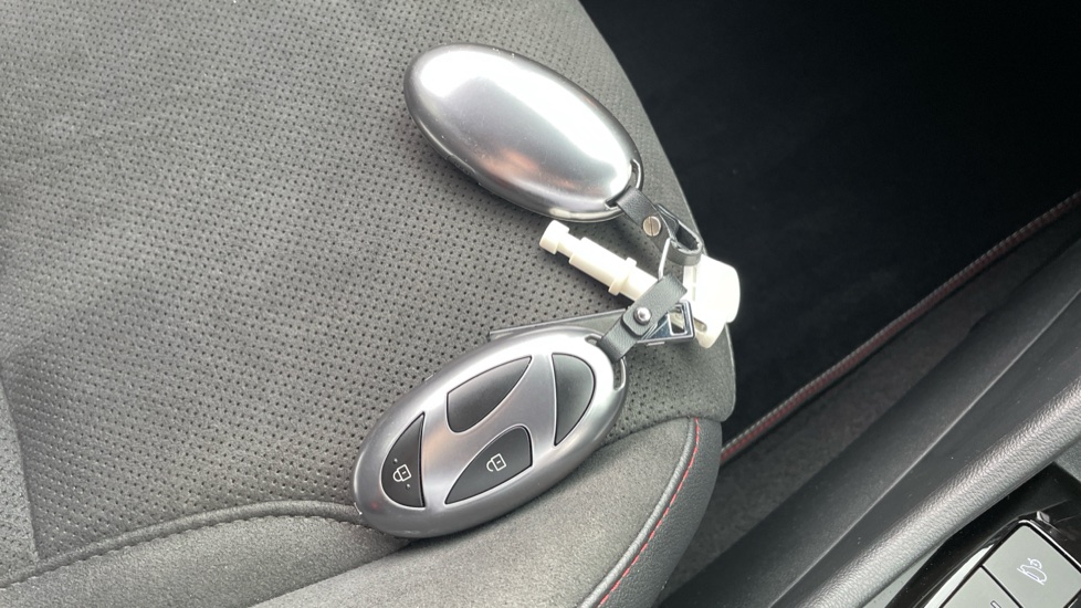Hyundai TUCSON 1.6T N Line 5dr Petrol Estate - Image 20