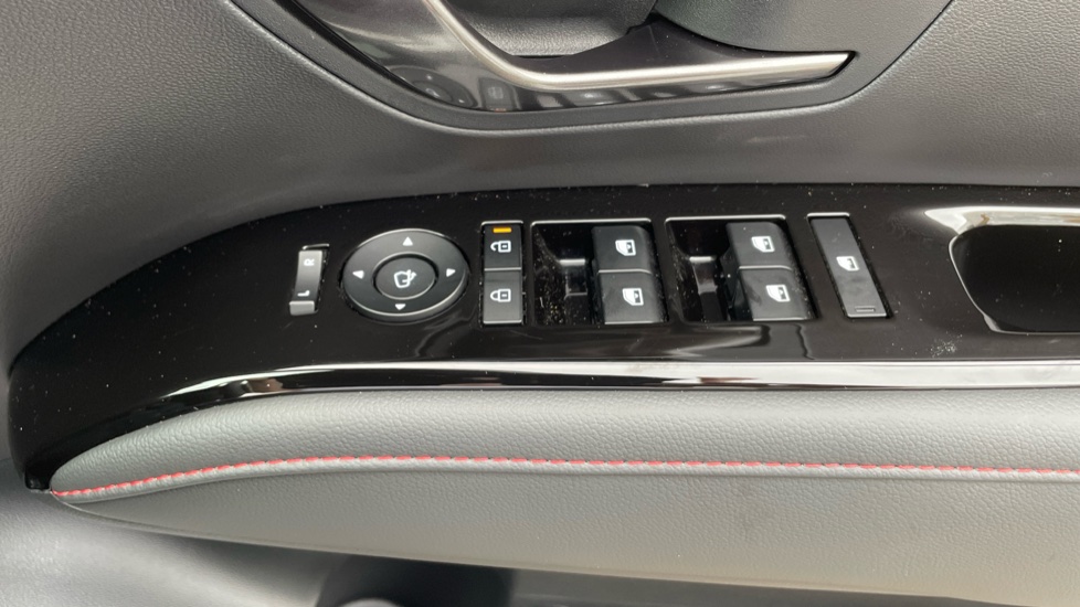 Hyundai TUCSON 1.6T N Line 5dr Petrol Estate - Image 32