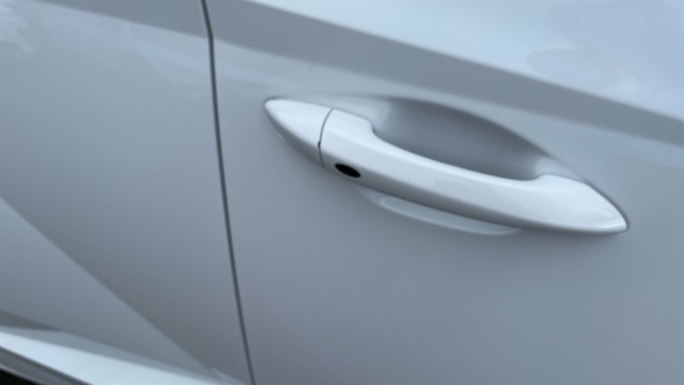 Hyundai TUCSON 1.6T N Line 5dr Petrol Estate - Image 33