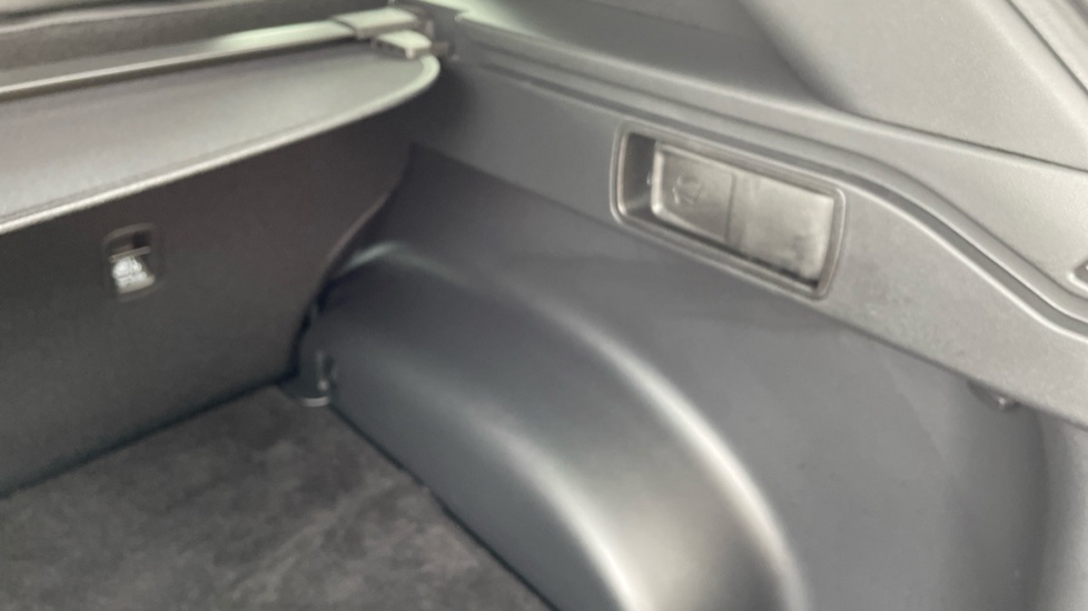 Hyundai TUCSON 1.6T N Line 5dr Petrol Estate - Image 47