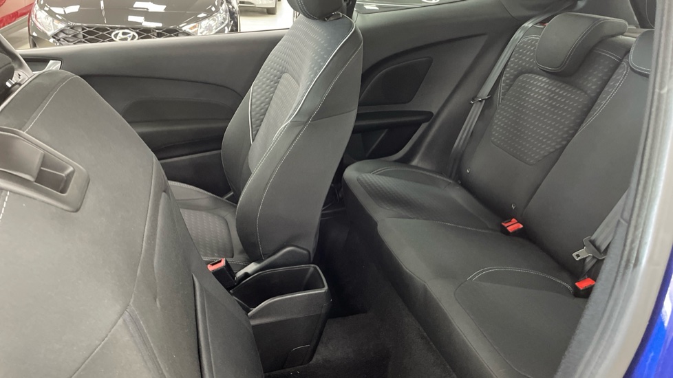 Ford Fiesta 1.0 EcoBoost Zetec 3dr Petrol Hatchback - Image 16