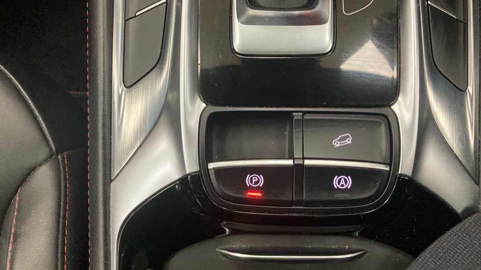 MG HS 1.5 T-GDI Exclusive 5dr DCT Petrol Hatchback - Image 25