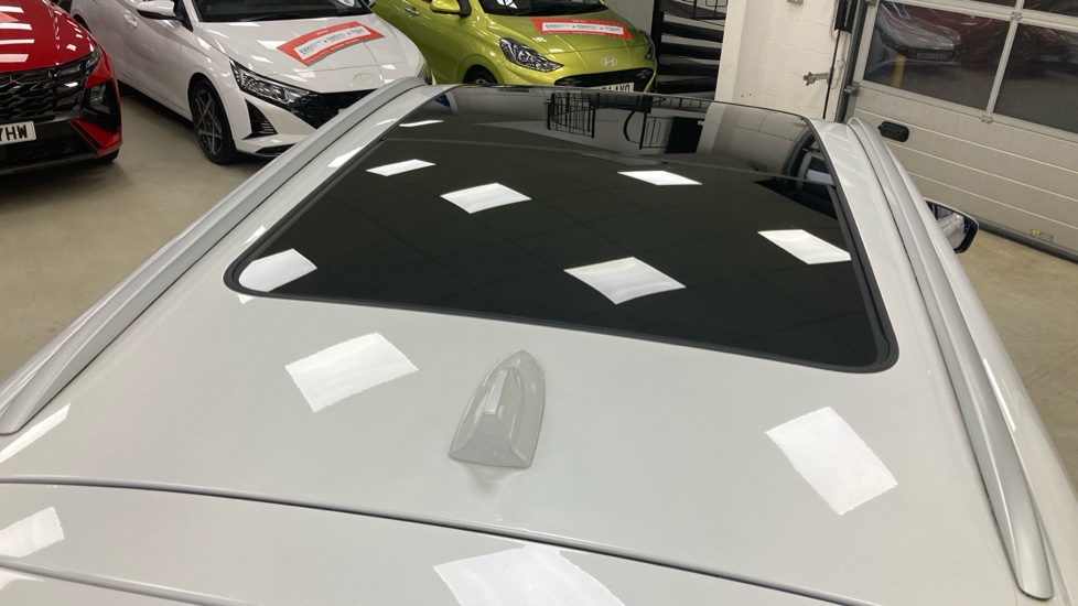 MG HS 1.5 T-GDI Exclusive 5dr DCT Petrol Hatchback - Image 34