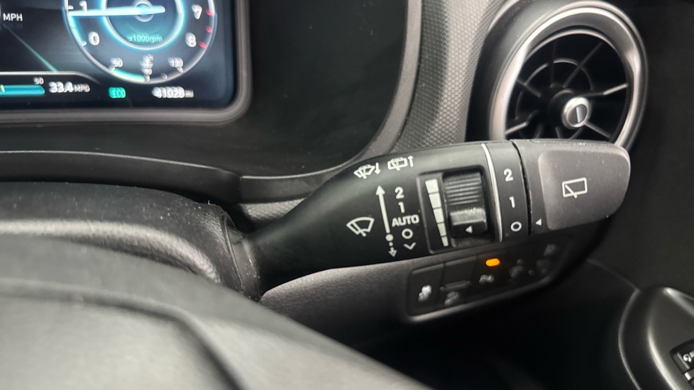 Hyundai KONA 1.0 TGDi 48V MHEV Premium 5dr Petrol Hatchback - Image 23