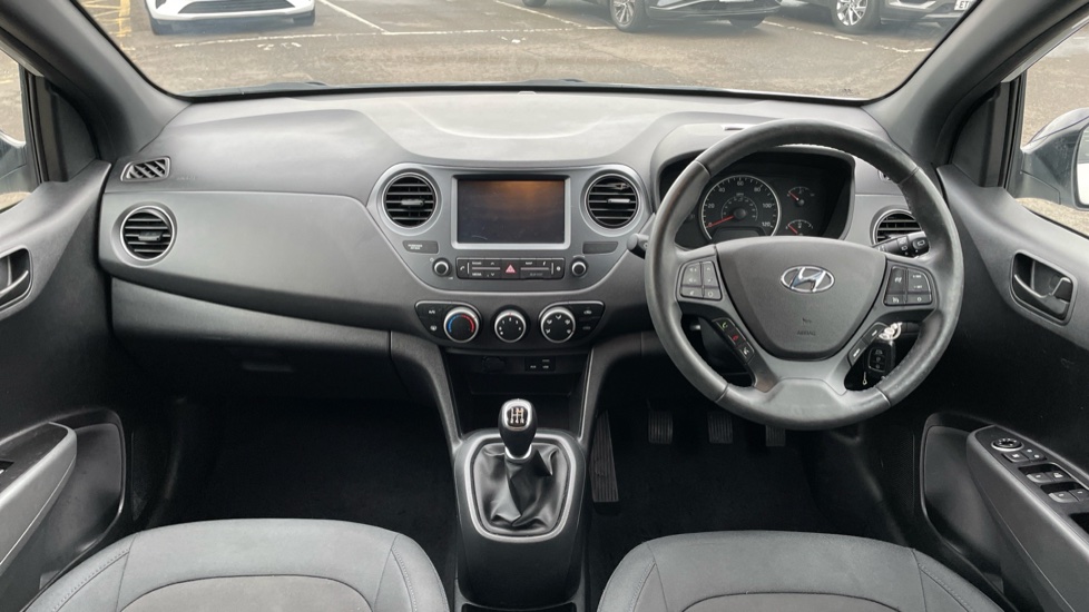 Hyundai i10 1.0 Go SE 5dr Petrol Hatchback - Image 10