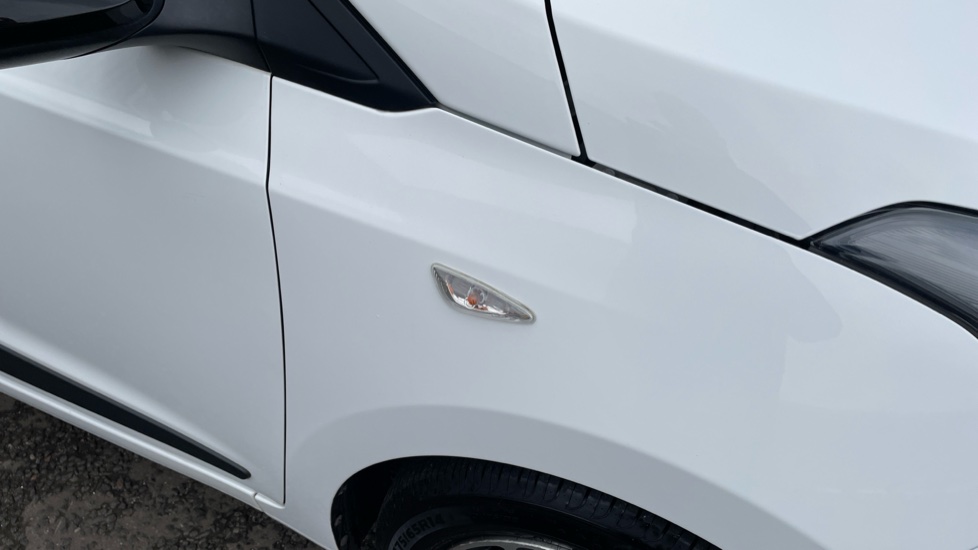 Hyundai i10 1.0 Go SE 5dr Petrol Hatchback - Image 35