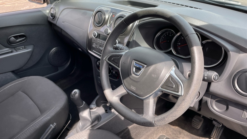 Dacia Sandero 1.0 SCe Essential 5dr Petrol Hatchback - Image 11