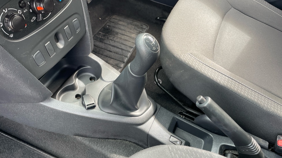Dacia Sandero 1.0 SCe Essential 5dr Petrol Hatchback - Image 13
