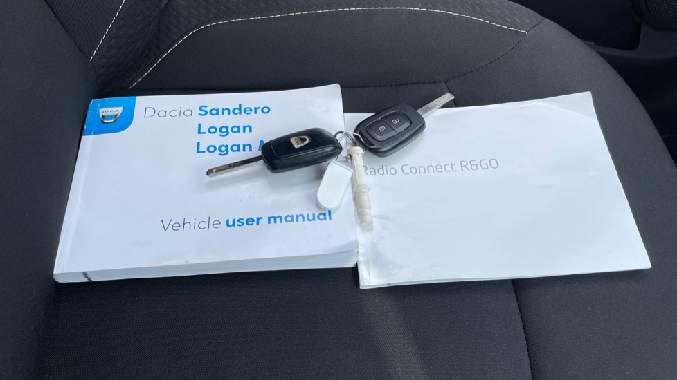 Dacia Sandero 1.0 SCe Essential 5dr Petrol Hatchback - Image 19