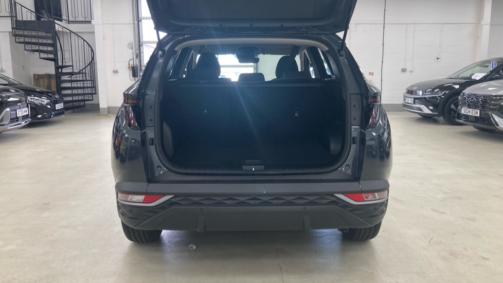 Hyundai TUCSON 1.6 TGDi SE Connect 5dr 2WD Petrol Estate - Image 4