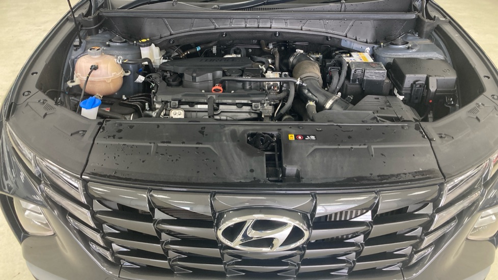 Hyundai TUCSON 1.6 TGDi SE Connect 5dr 2WD Petrol Estate - Image 8