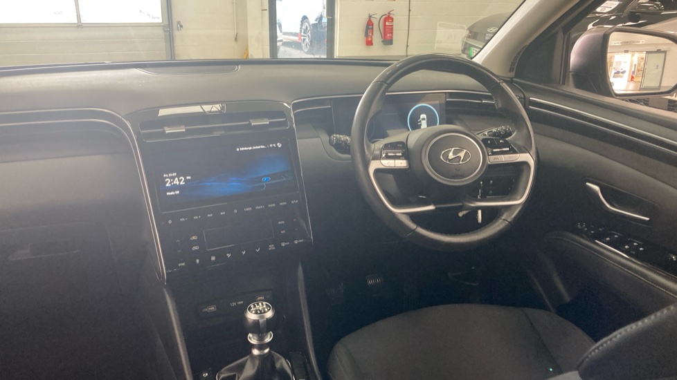 Hyundai TUCSON 1.6 TGDi SE Connect 5dr 2WD Petrol Estate - Image 11