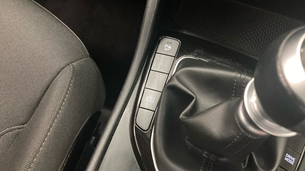 Hyundai TUCSON 1.6 TGDi SE Connect 5dr 2WD Petrol Estate - Image 31