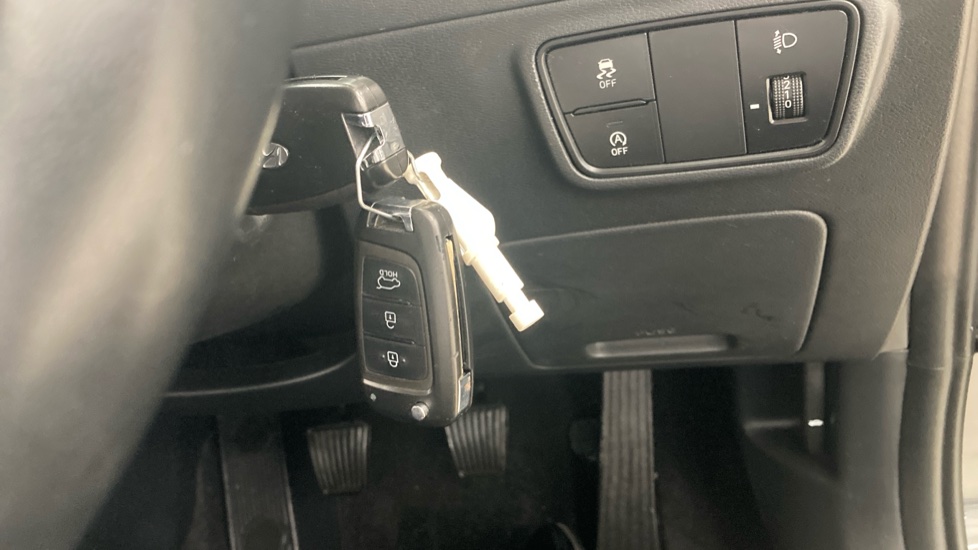 Hyundai TUCSON 1.6 TGDi SE Connect 5dr 2WD Petrol Estate - Image 37