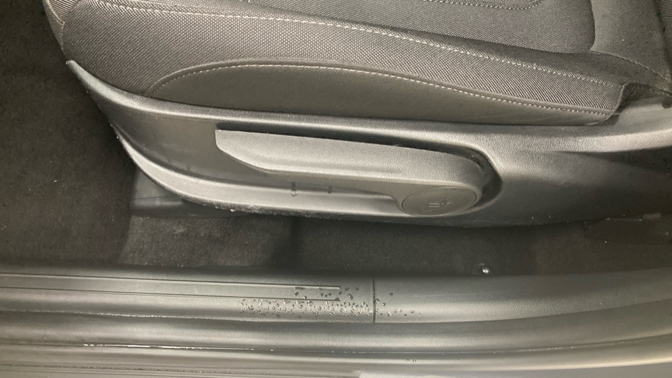 Hyundai TUCSON 1.6 TGDi SE Connect 5dr 2WD Petrol Estate - Image 54