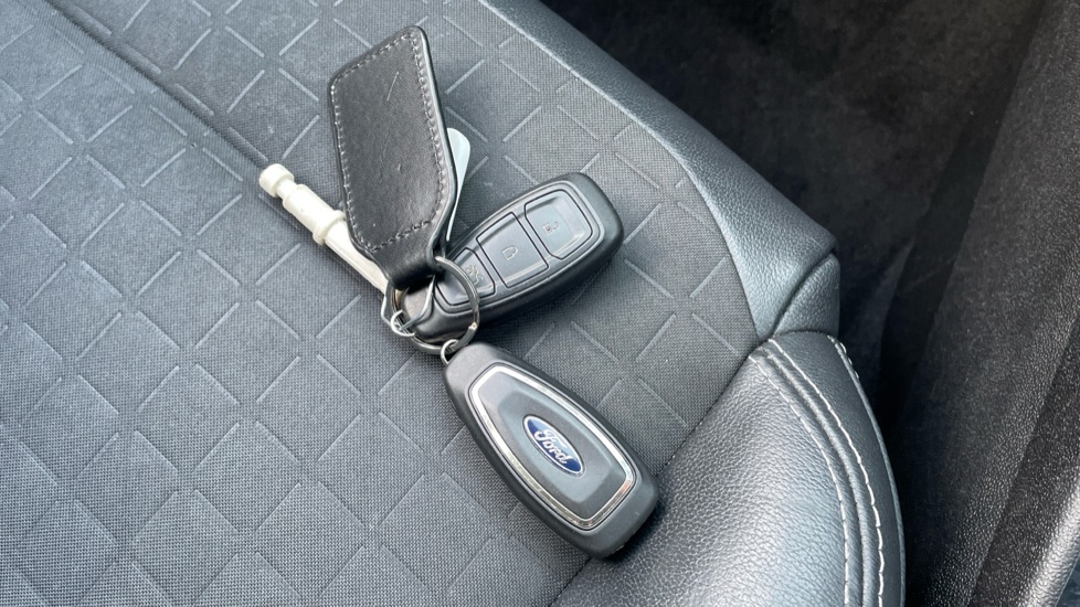 Ford Fiesta 1.0 EcoBoost 125 Titanium X 5dr Petrol Hatchback - Image 20