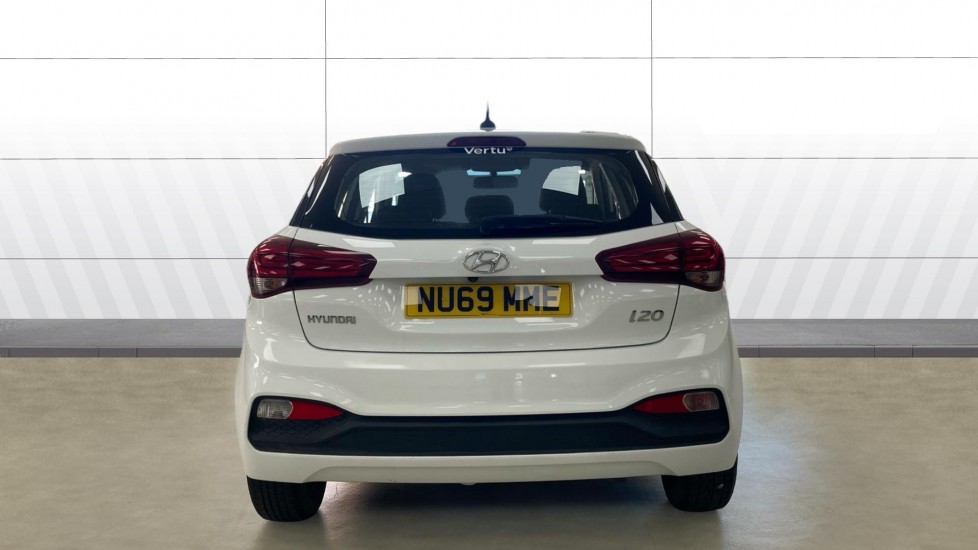 Hyundai i20 1.2 MPi S Connect 5dr Petrol Hatchback - Image 6