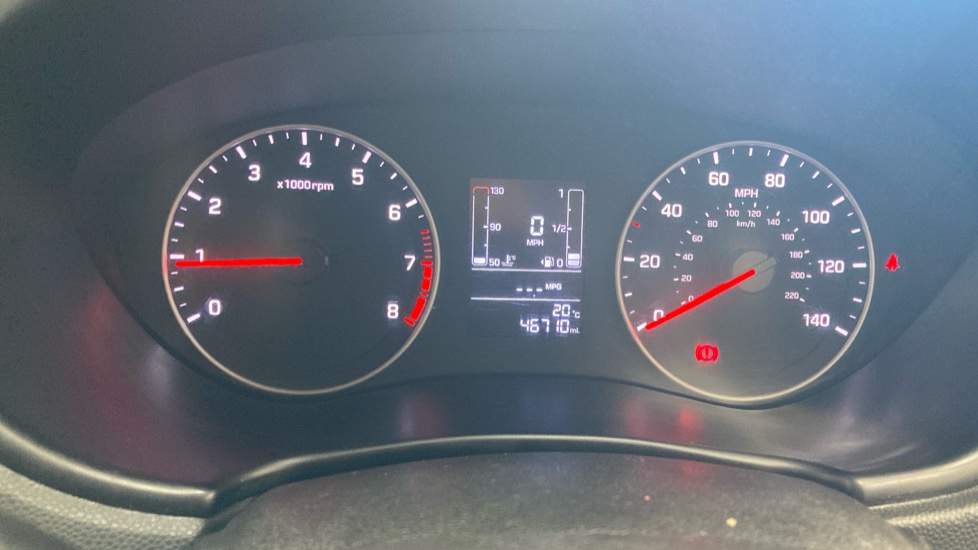 Hyundai i20 1.2 MPi S Connect 5dr Petrol Hatchback - Image 18