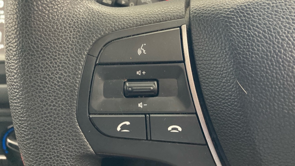 Hyundai i20 1.2 MPi S Connect 5dr Petrol Hatchback - Image 21