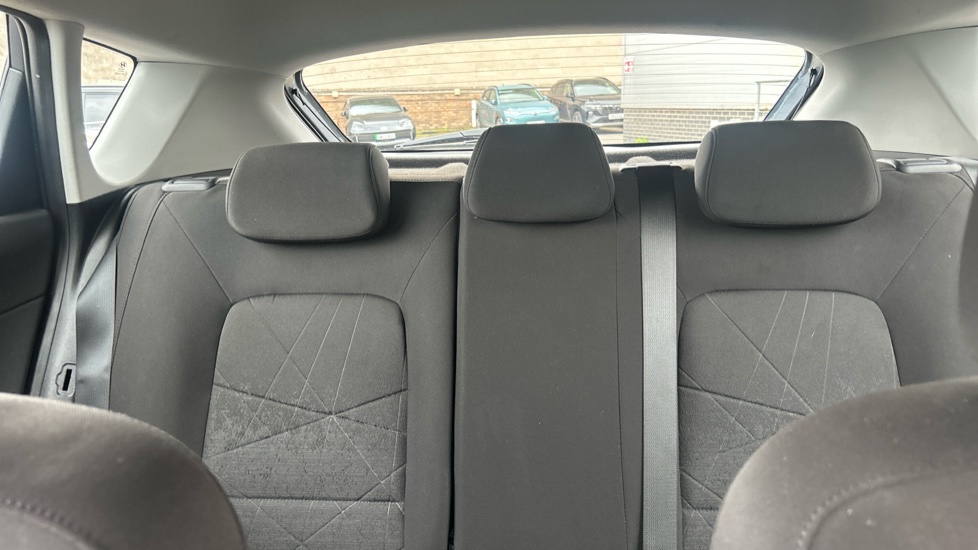 Hyundai BAYON 1.0 TGDi 48V MHEV SE Connect 5dr Petrol Hatchback - Image 15
