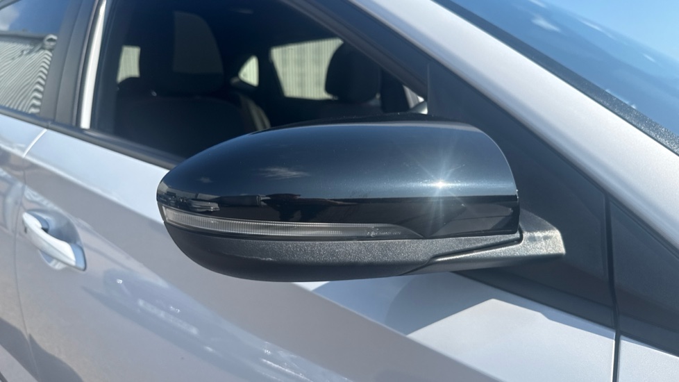 Hyundai i20 1.0T GDi N Line S 5dr DCT Petrol Hatchback - Image 31