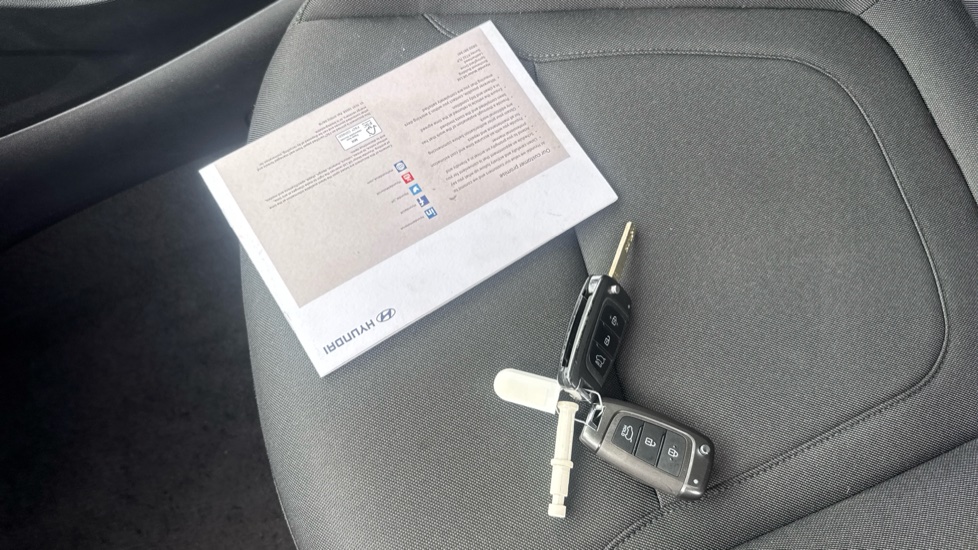 Hyundai TUCSON 1.6 TGDi SE Connect 5dr 2WD Petrol Estate - Image 19