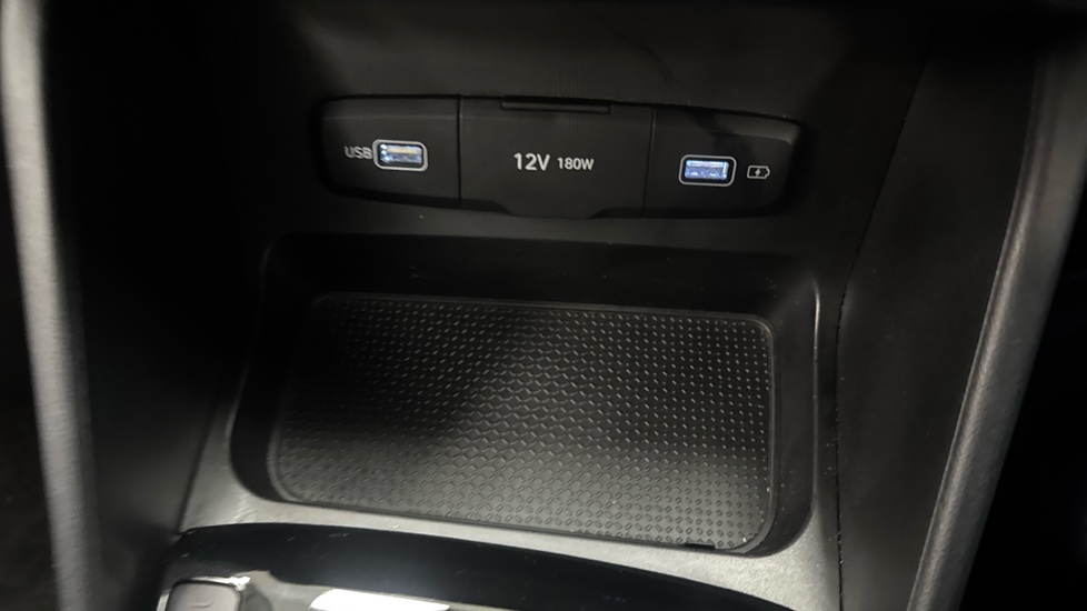 Hyundai TUCSON 1.6 TGDi SE Connect 5dr 2WD Petrol Estate - Image 29