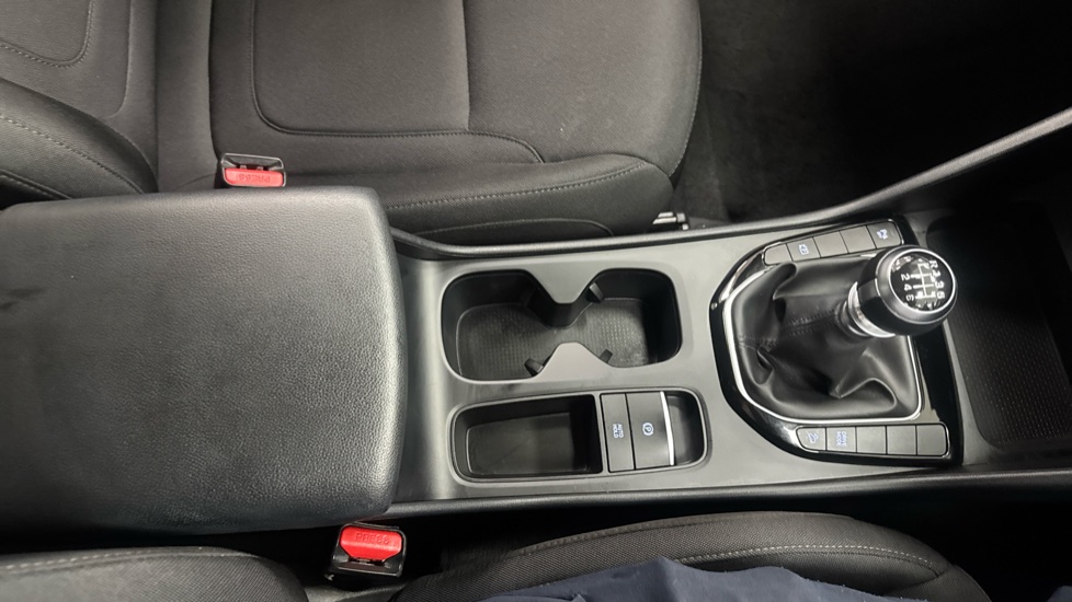 Hyundai TUCSON 1.6 TGDi SE Connect 5dr 2WD Petrol Estate - Image 31