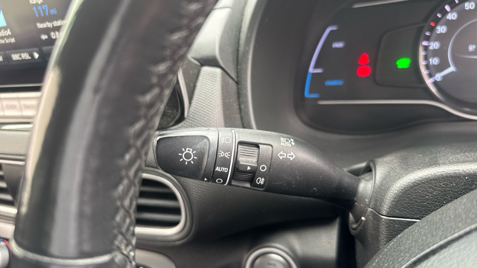 Hyundai KONA 150kW Premium SE 64kWh 5dr Auto Electric Hatchback - Image 25