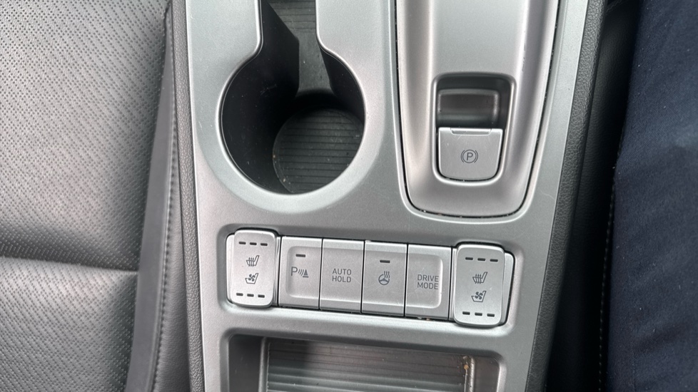 Hyundai KONA 150kW Premium SE 64kWh 5dr Auto Electric Hatchback - Image 28