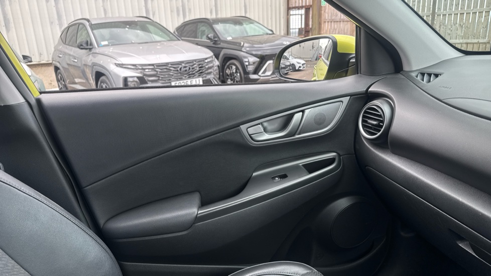 Hyundai KONA 150kW Premium SE 64kWh 5dr Auto Electric Hatchback - Image 36