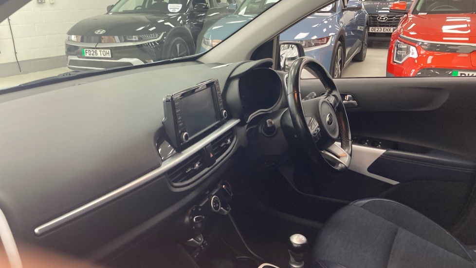 Kia Picanto 1.0 Wave 5dr Petrol Hatchback - Image 9