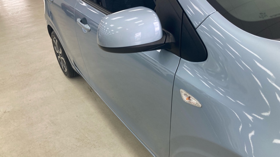 Kia Picanto 1.0 Wave 5dr Petrol Hatchback - Image 40