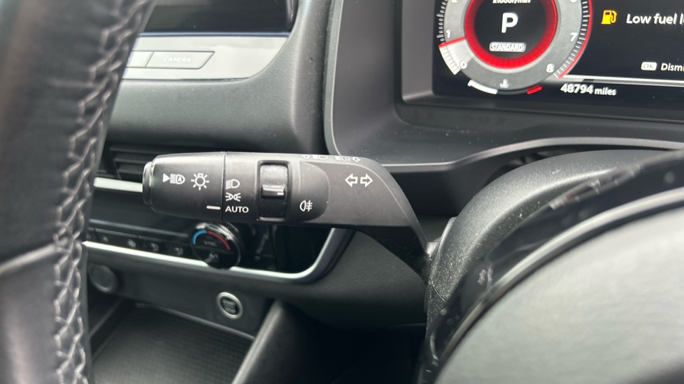 Nissan Qashqai 1.3 DiG-T MH 158 N-Connecta 5dr Xtronic Petrol Hatchback - Image 24