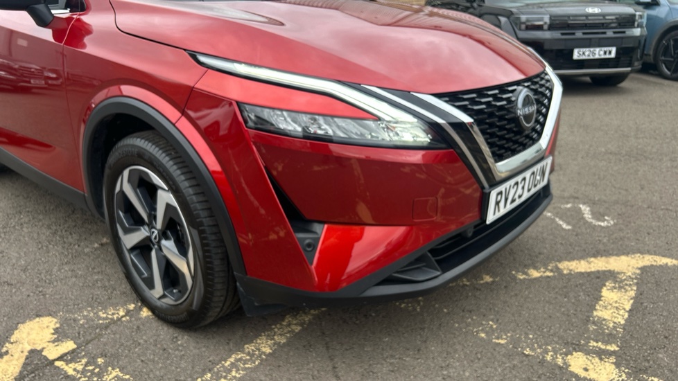 Nissan Qashqai 1.3 DiG-T MH 158 N-Connecta 5dr Xtronic Petrol Hatchback - Image 36