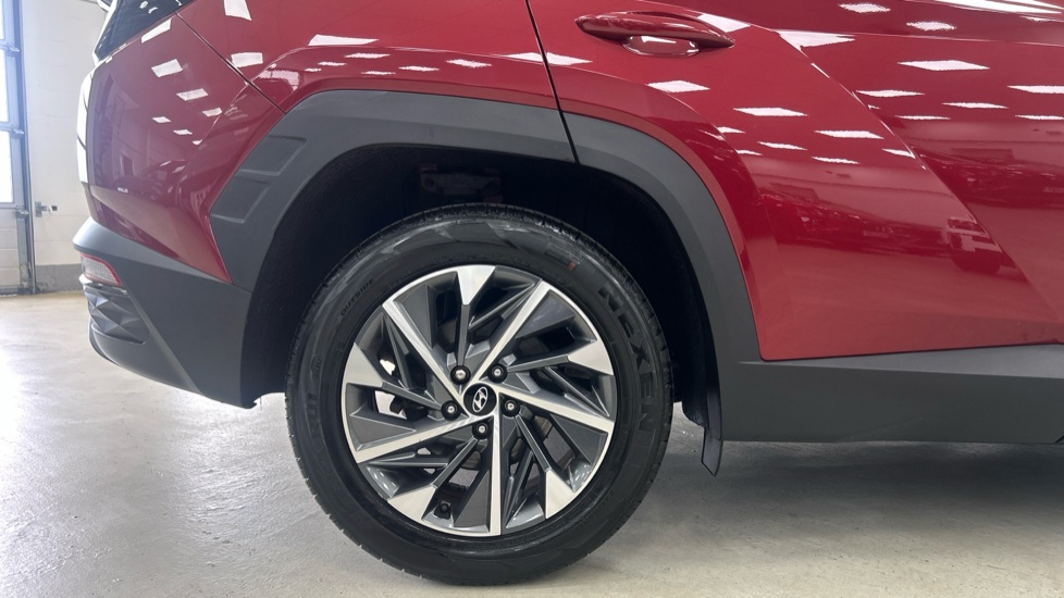 Hyundai TUCSON 1.6 TGDi Premium 5dr 2WD Petrol Estate - Image 7