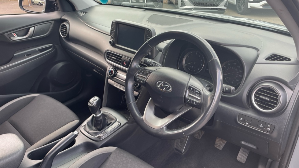 Hyundai KONA 1.0T GDi Blue Drive Premium 5dr Petrol Hatchback - Image 11