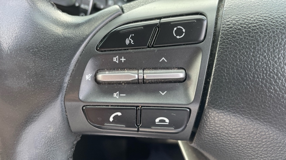 Hyundai KONA 1.0T GDi Blue Drive Premium 5dr Petrol Hatchback - Image 21