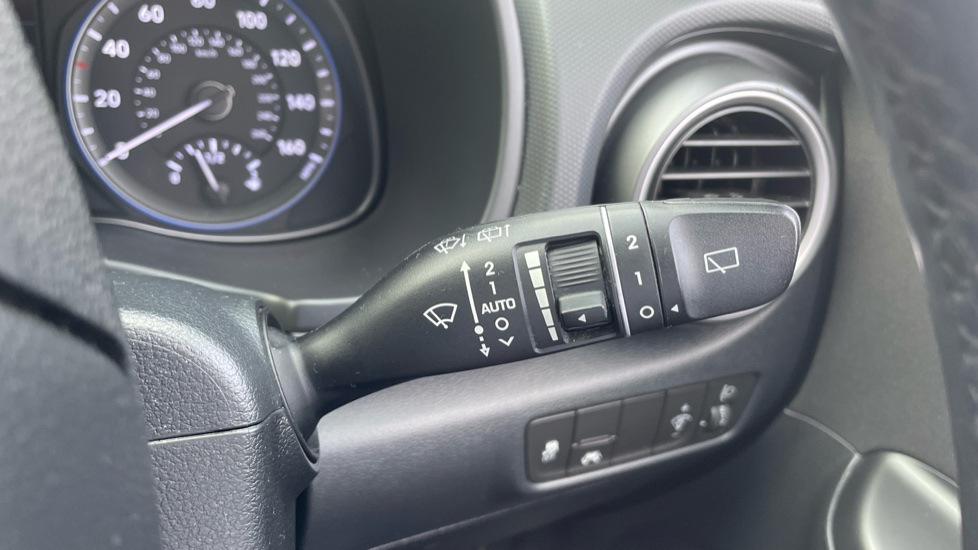 Hyundai KONA 1.0T GDi Blue Drive Premium 5dr Petrol Hatchback - Image 24