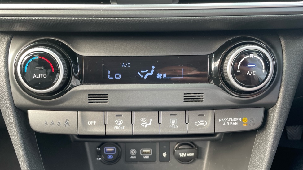 Hyundai KONA 1.0T GDi Blue Drive Premium 5dr Petrol Hatchback - Image 27