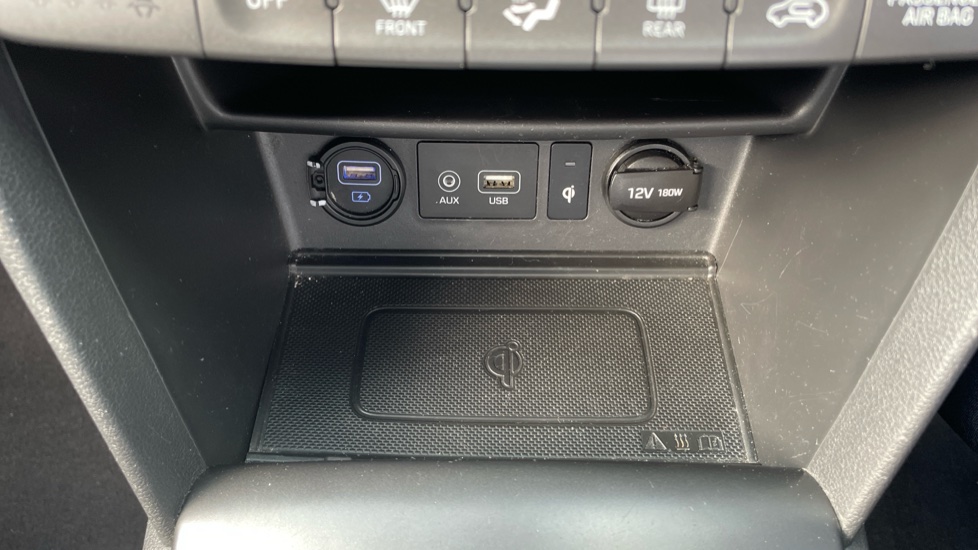 Hyundai KONA 1.0T GDi Blue Drive Premium 5dr Petrol Hatchback - Image 28