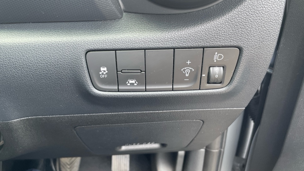 Hyundai KONA 1.0T GDi Blue Drive Premium 5dr Petrol Hatchback - Image 32